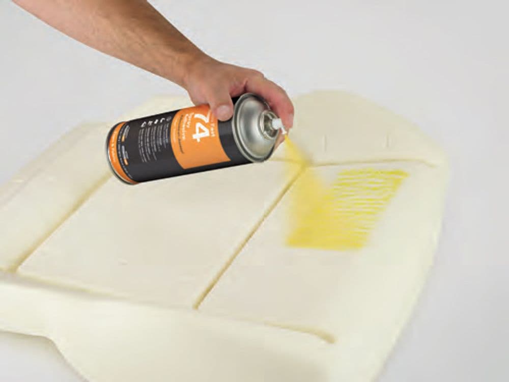 Aerosol adhesives